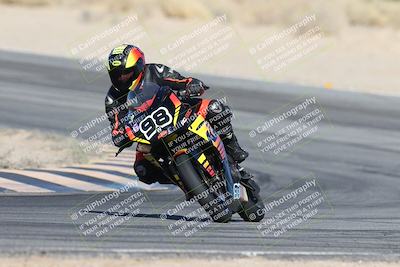 media/Dec-07-2025-CVMA (Sun) [[3e7d2de5dc]]/Race 9-Formula UL Shootout/